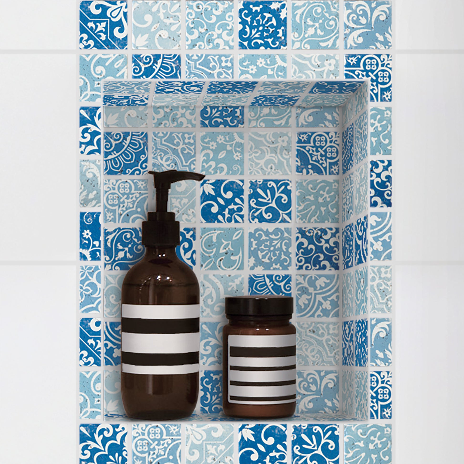 Mosaïque travertin baroque bleu petit format