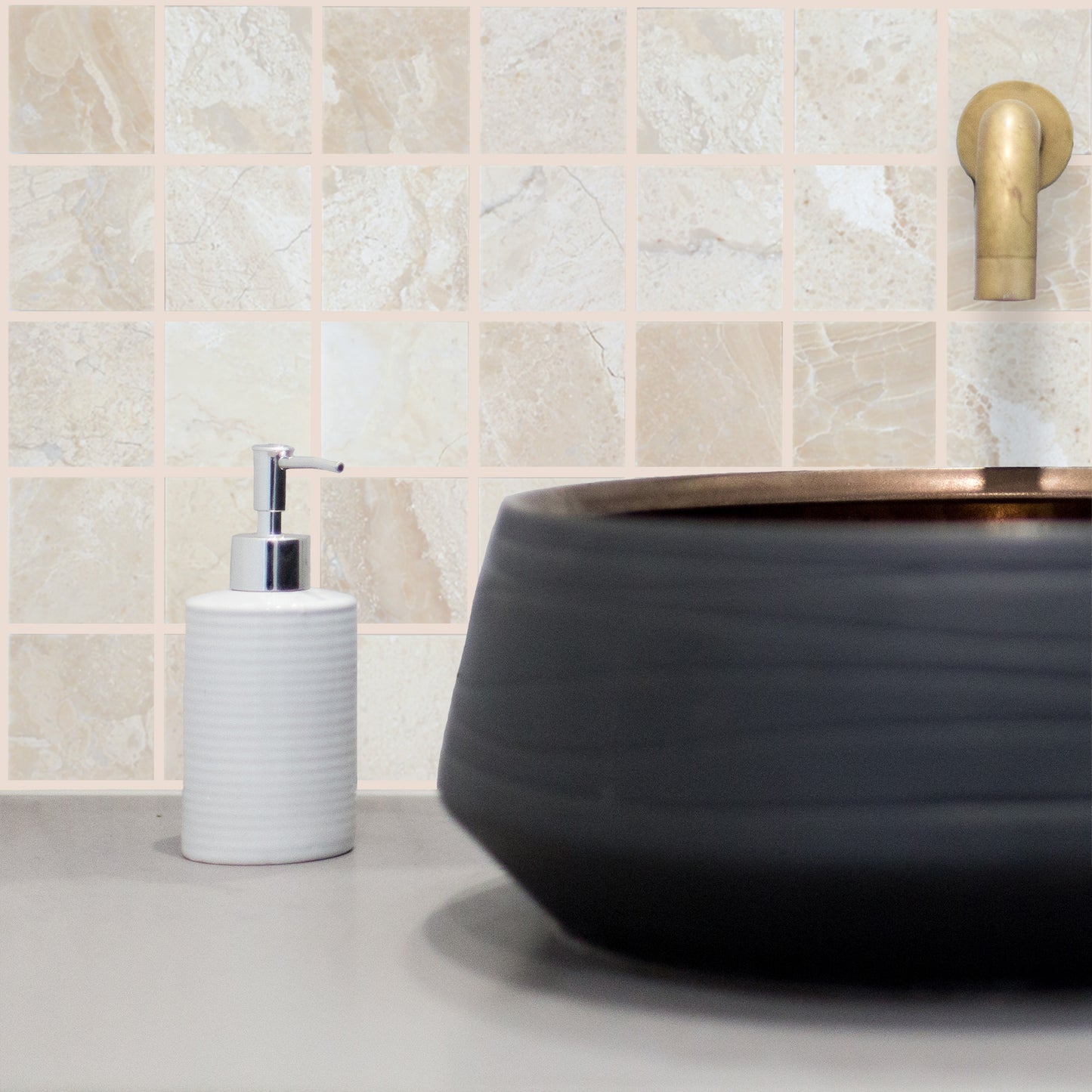 Mosaïque marbre beige poli